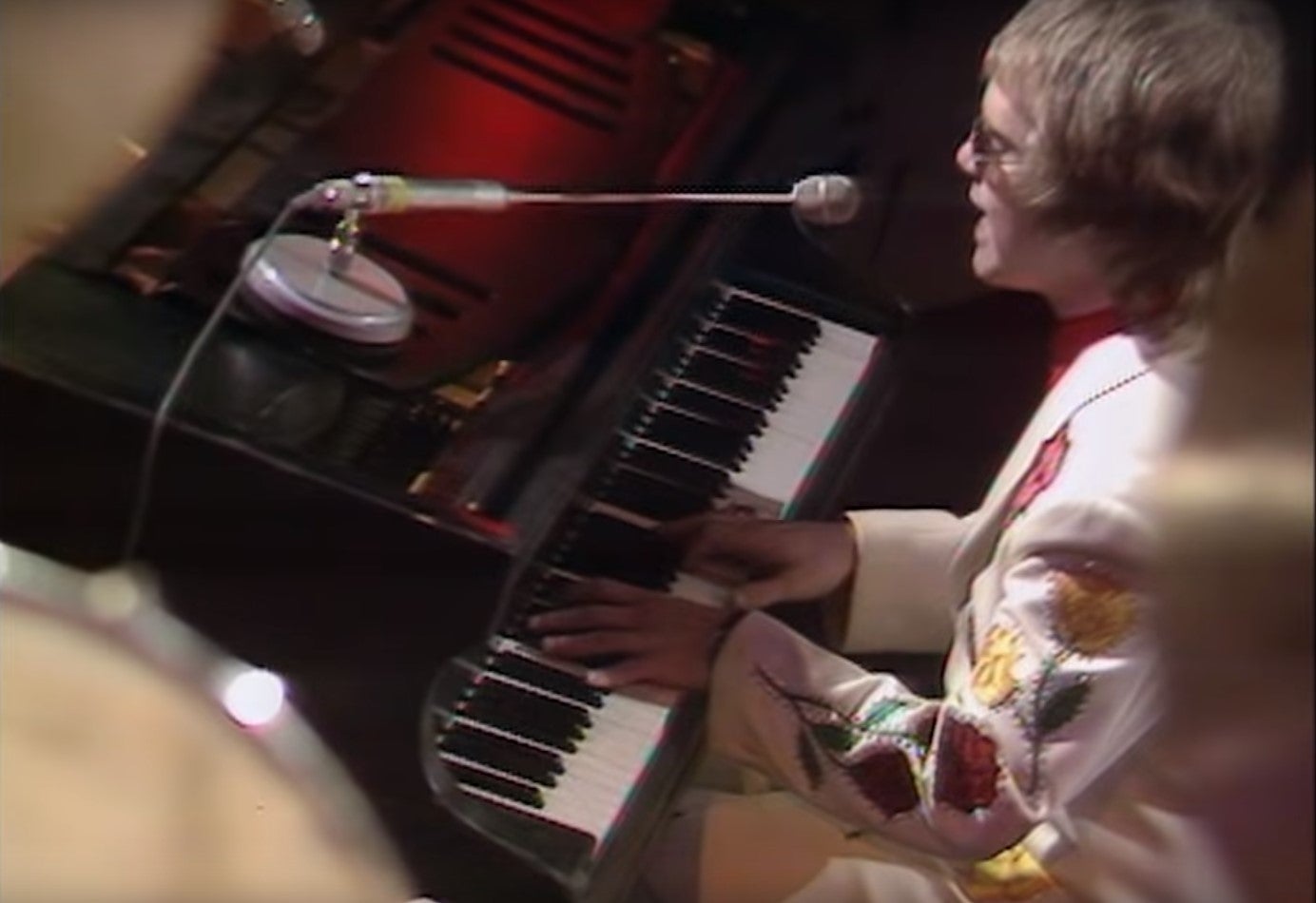 Elton John's Top 5 Greatest Hits | L.A. LIVE1384 x 950