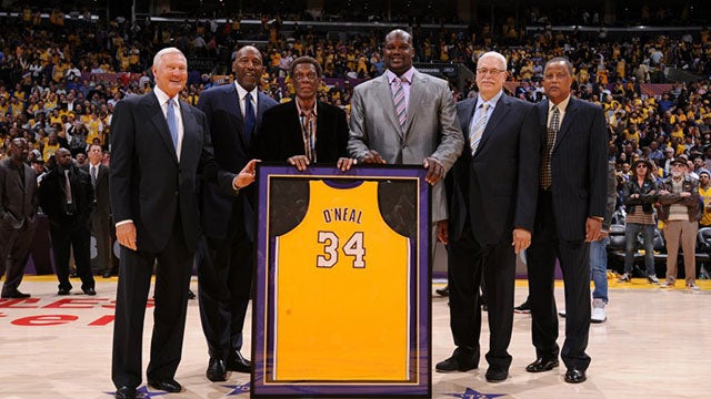 Los Angeles Lakers Retire Shaquille O'Neal's Jersey | L.A. LIVE